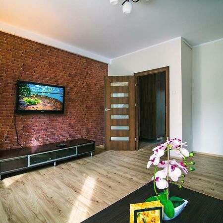 Apartament Pink Crane Apartment กดัญสก์ ภายนอก รูปภาพ